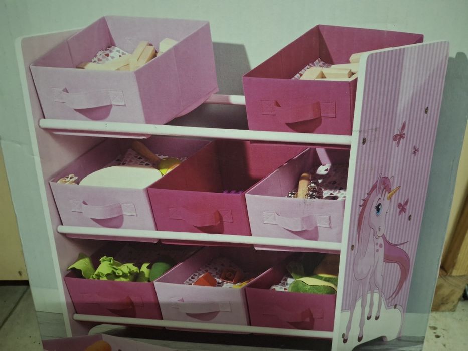 Estante para brinquedos