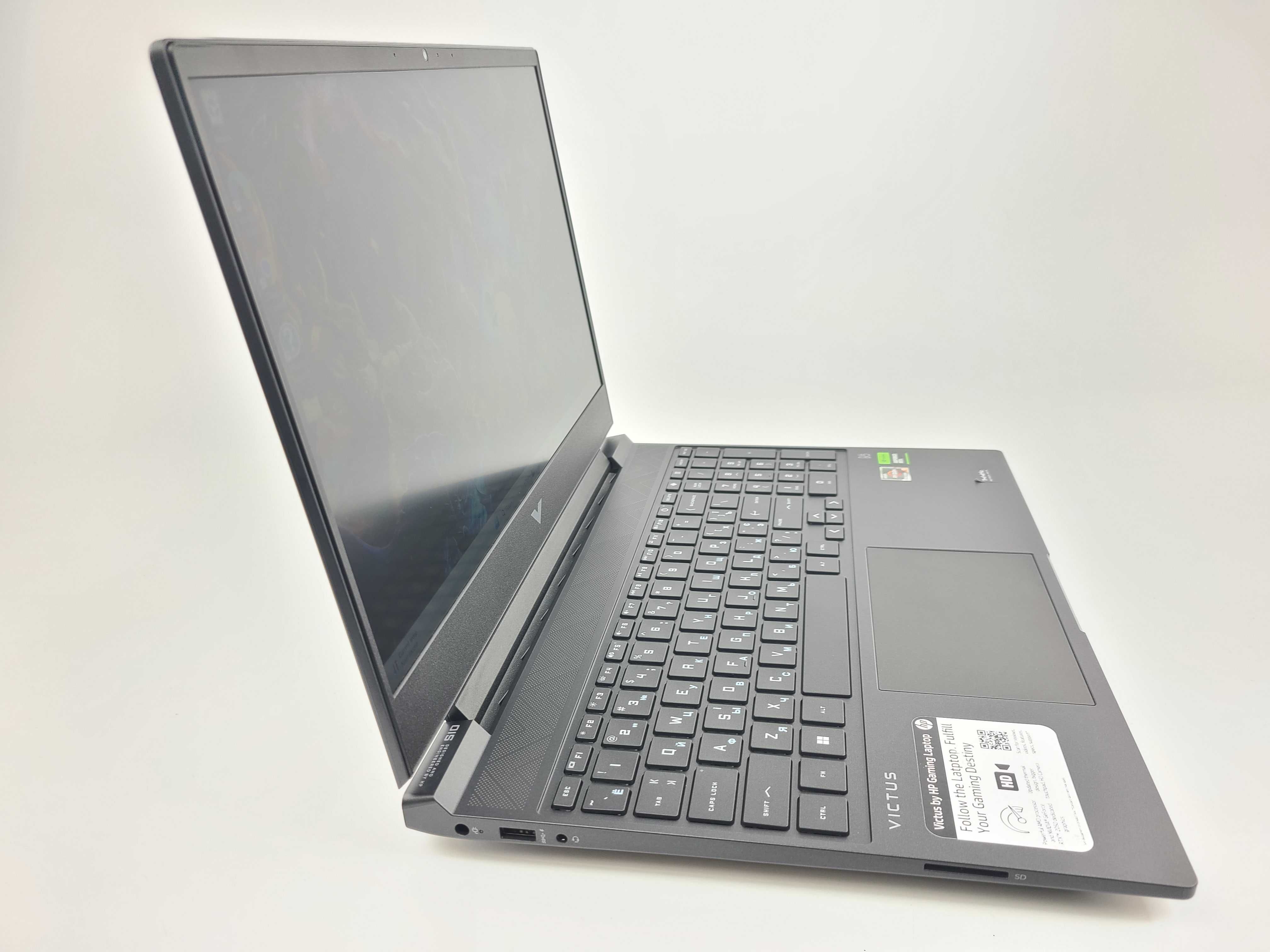 Ноутбук HP Victus 15-fb1013dx 144Гц/Ryzen 5/RTX 2050/DDR5 16/512