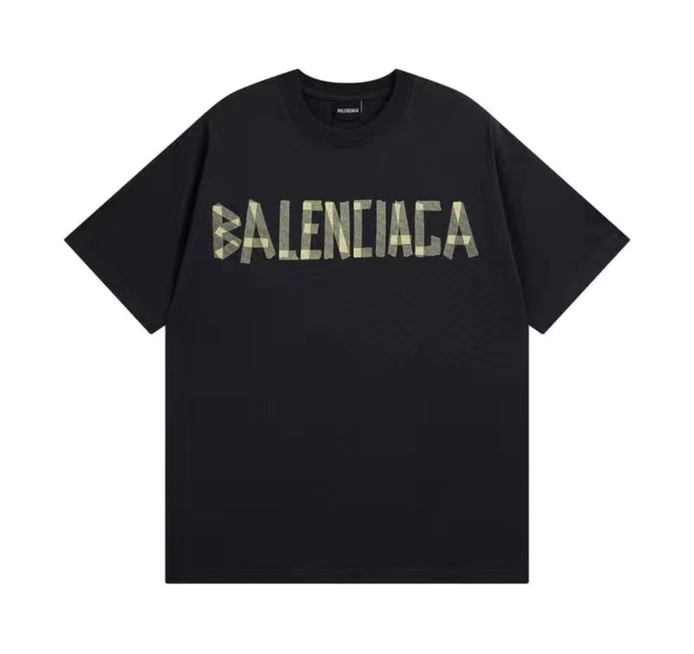 Футболка жіноча Balenciaga