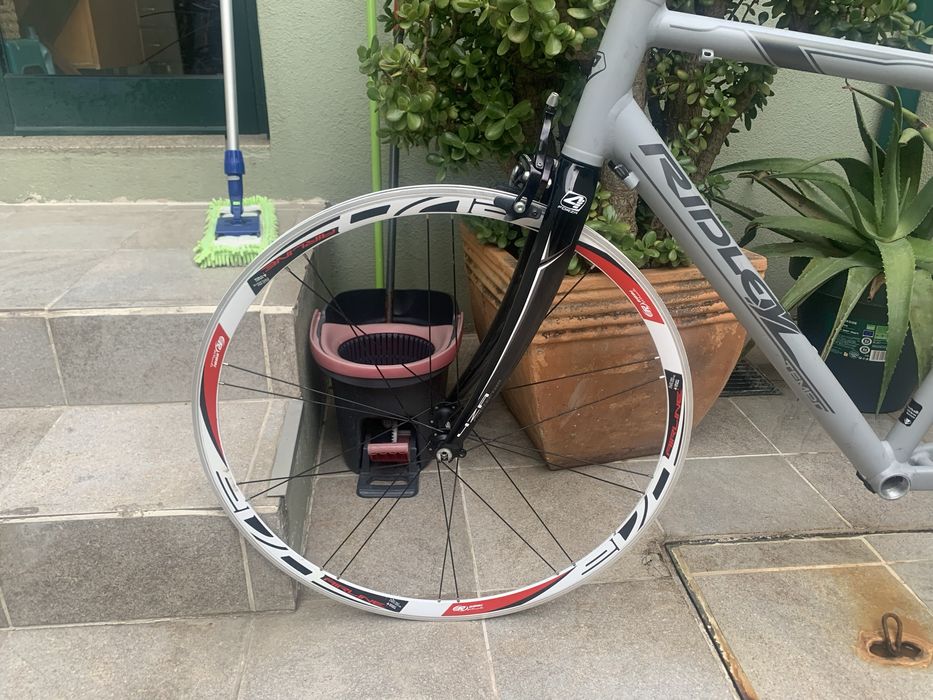 Quadro estrada Ridley Tempo + rodas