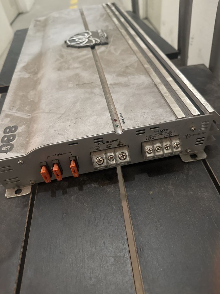 Amplificador soundstream xstream xta880.2