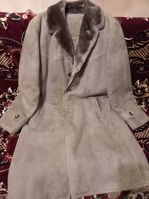 Дубленка мужская натуральный мех,  в отличном состоянии