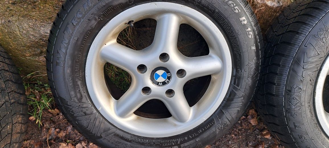 Felgi 15 z oponami zimowymi 5x120 BMW