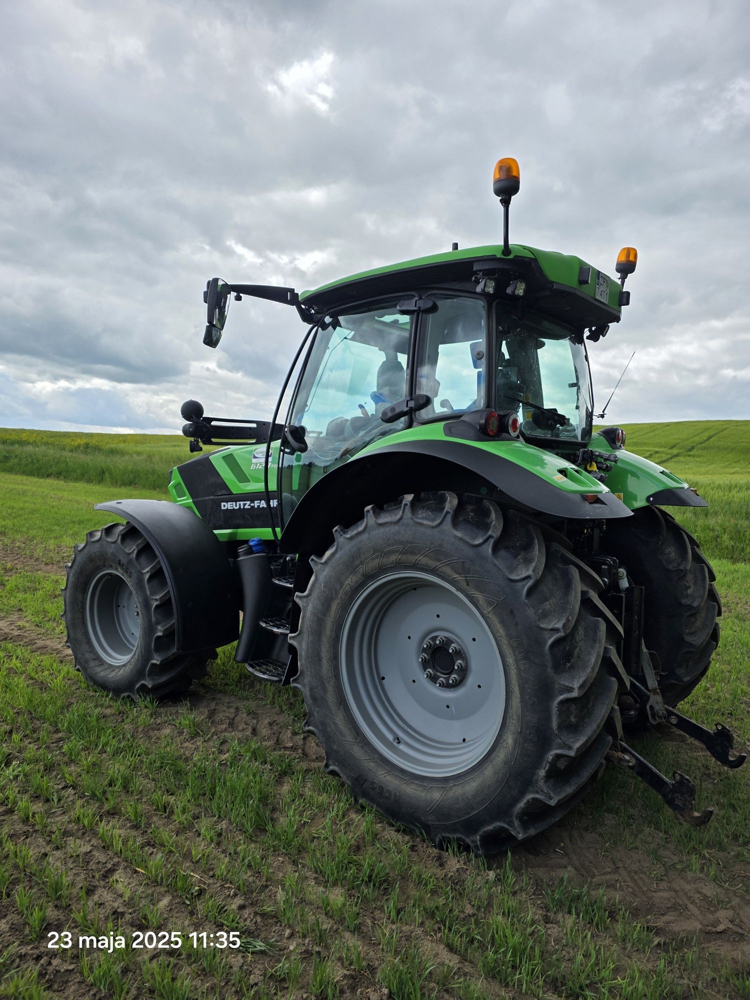 Ciągnik Deutz Fahr 6120 TTV