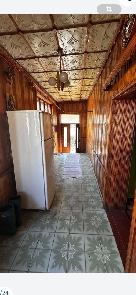 Будинок 120м2+70м2 підвал на ділянці 15 сотих в центрі м. Тячів