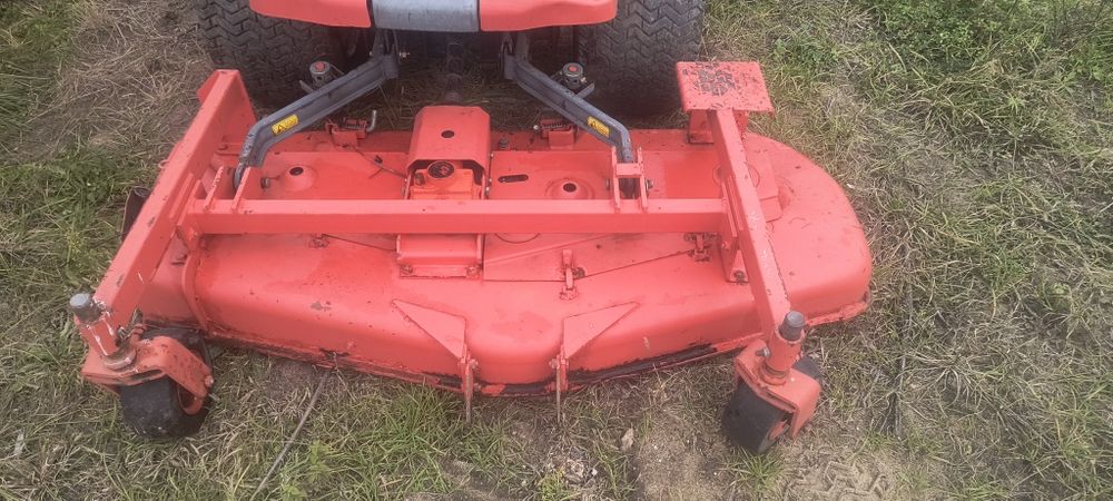 Traktorek Kosiarka Kubota f3060 30KM 4x4 + agregat tnący kosz wywrot