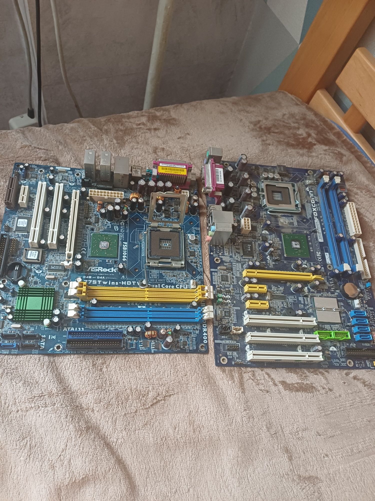 Продаю 2 материских плати на чипсете LGA 775