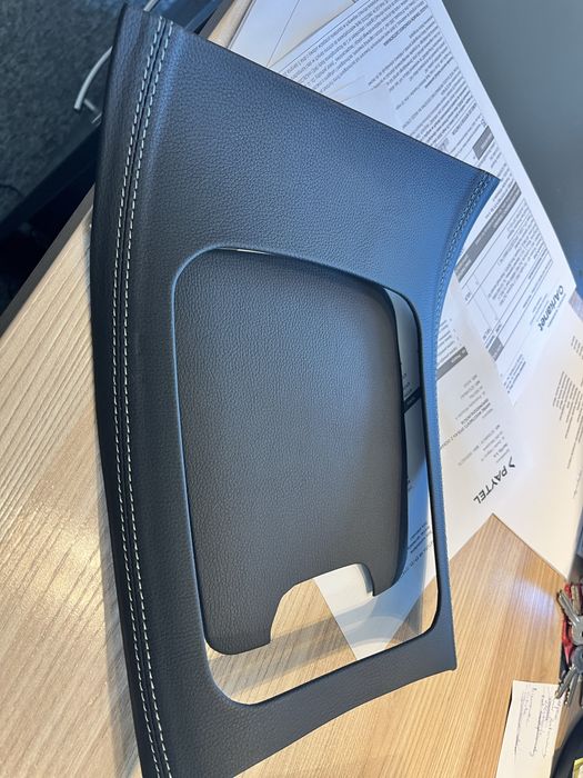 Mercedes GLC nakładka na tunel środkowy