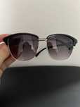 Oculos de sol, pieces