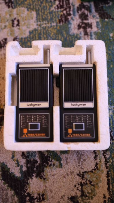 Walkie talkie LUCKY MEN  usado