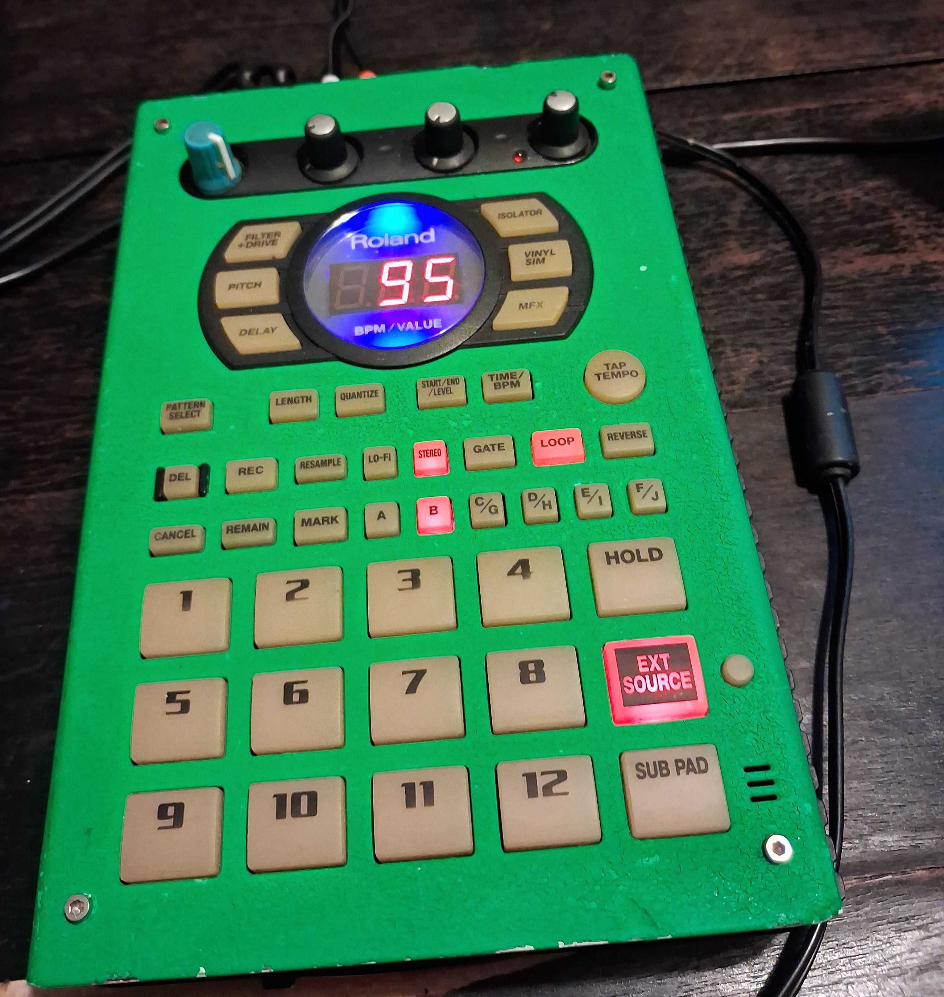 Sampler Roland SP 404A