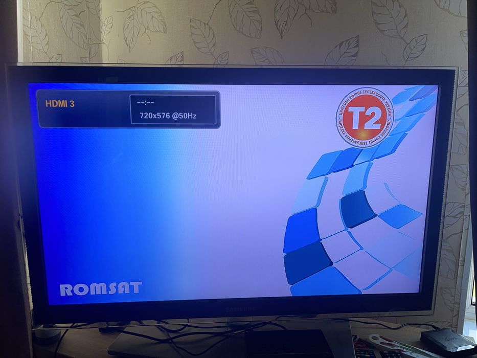 Приставка Тюнер т2 ROMSAT