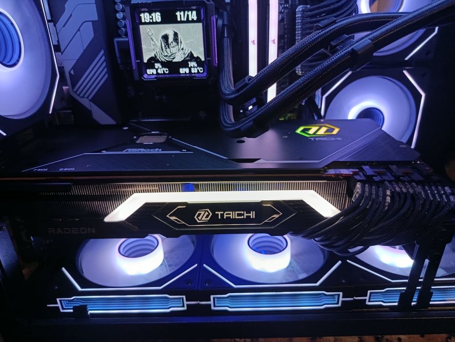 Placa gráfica ASRock Taichi 6800 xt 16gb