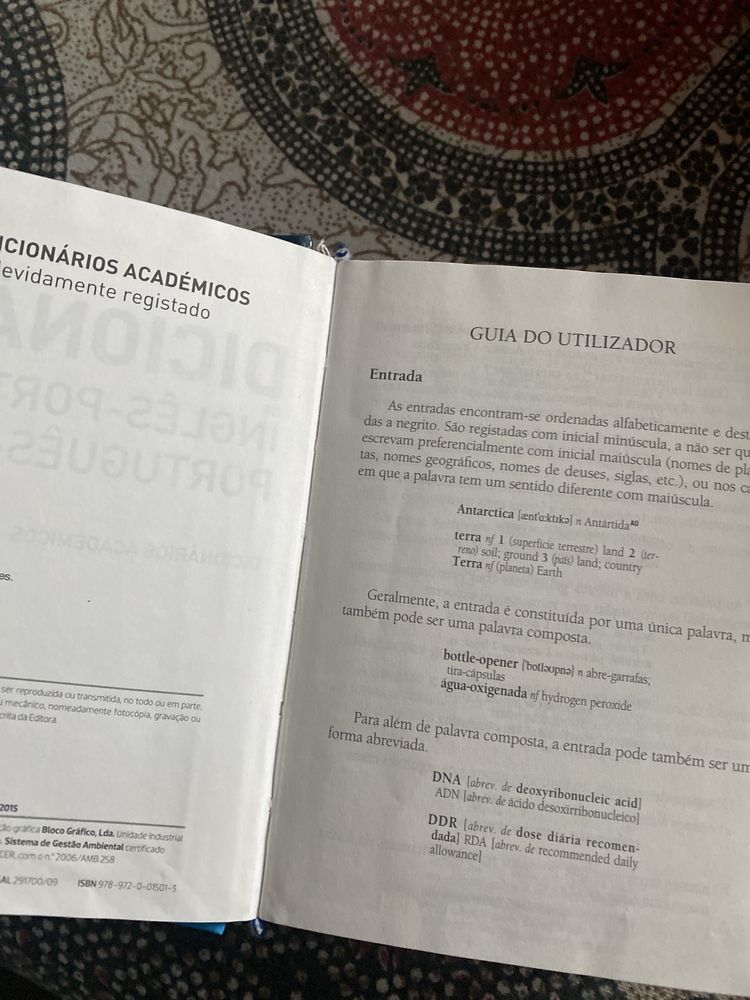 Dicionário Académico