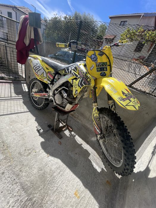 Suzuki rmz 250 matriculada