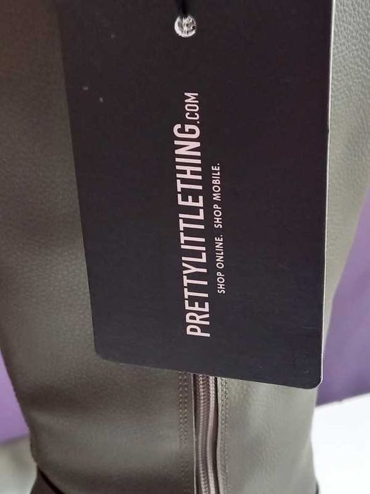 Prettylittlething kozaki khaki 41