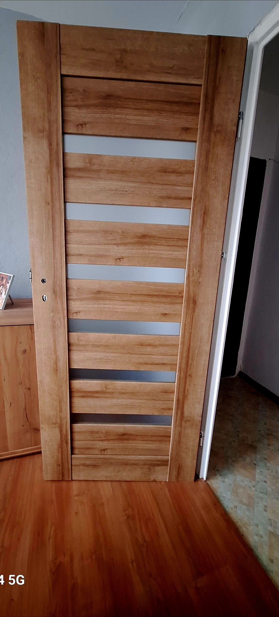 100 zł nowe drzwi DRE łazienkowe 70 prawe