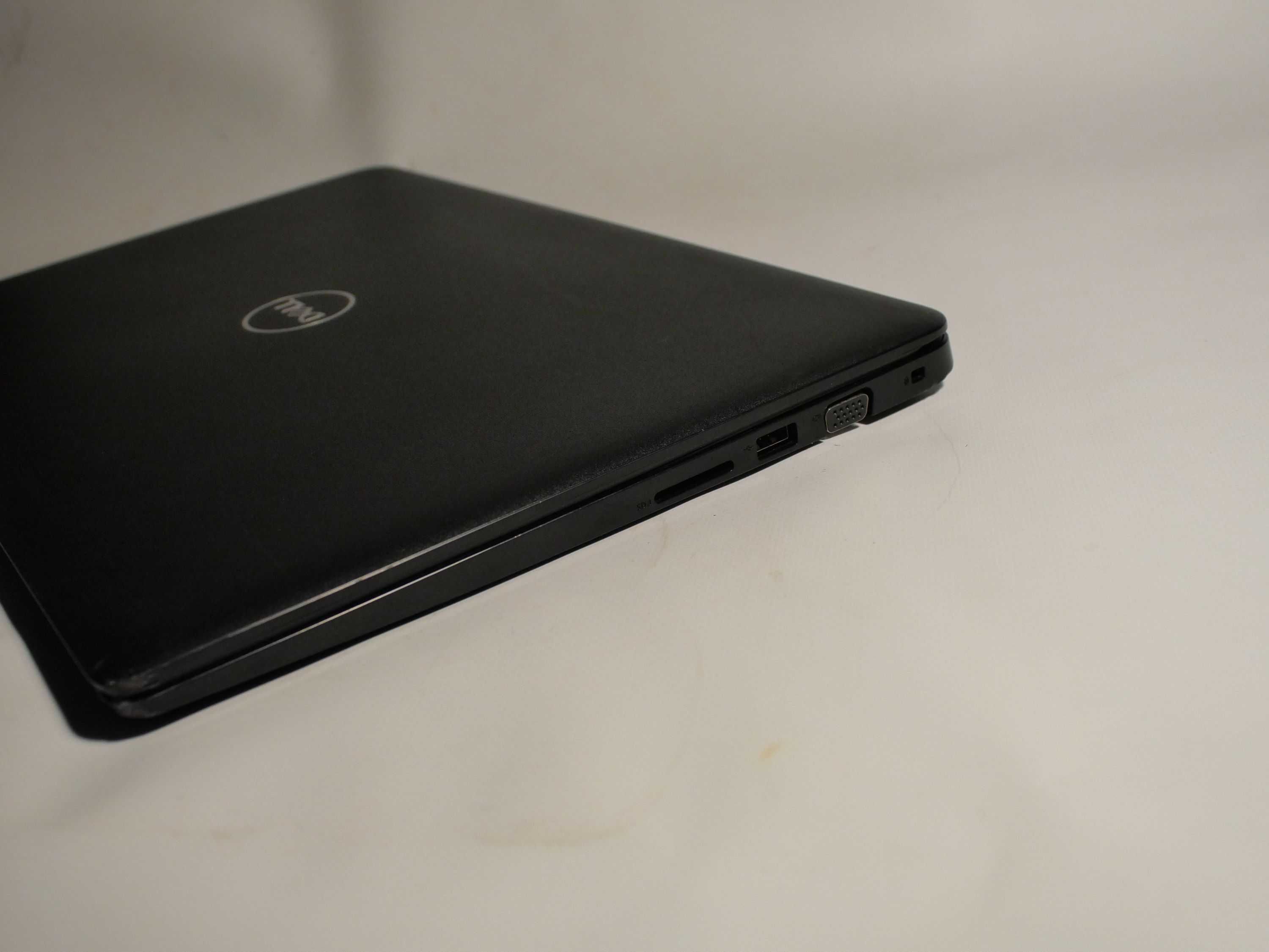 Dell Latitude 3500 i5-8265U 14" HD 16 Gb Ram 120Gb SSD 10 годин