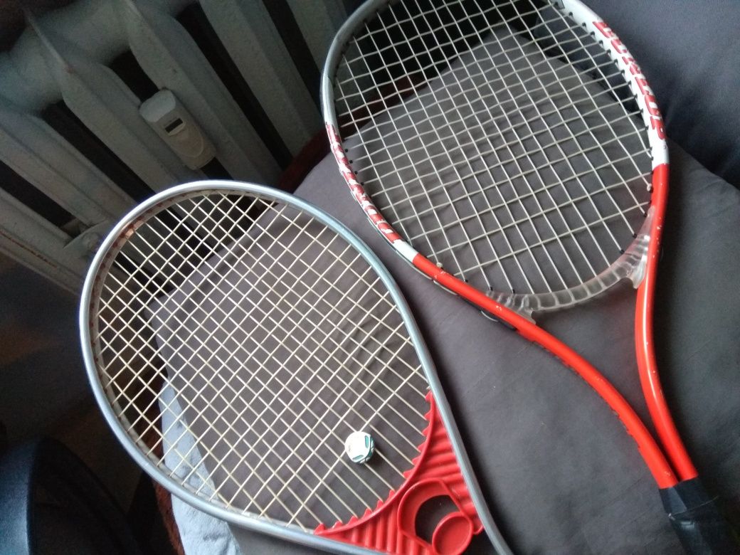 Dwie rakiety tenisowe Dunlop z pokrowcem