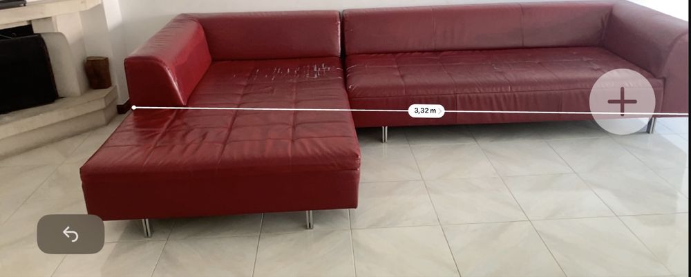 Sofa em pele vermelho 230cm/170cm