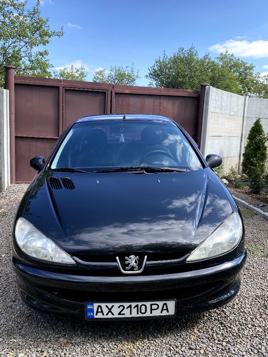 Продам I Peugeot 206 .