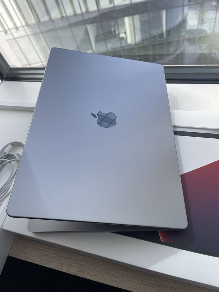 MacBook Pro 16" 2021 M1 Max 32GB 1TB не мдм