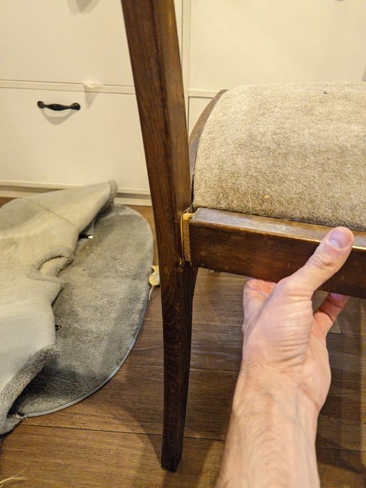 Krzesła drewniane zestaw 4szt.