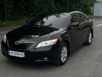 Продам Toyota Camry