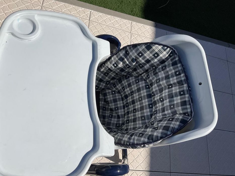 Cadeira chicco refeição