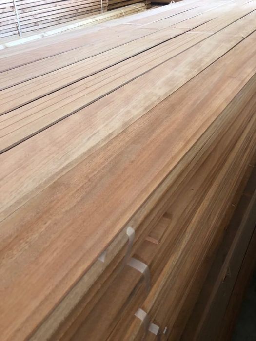 Elewacja Okume faza 15x145mm