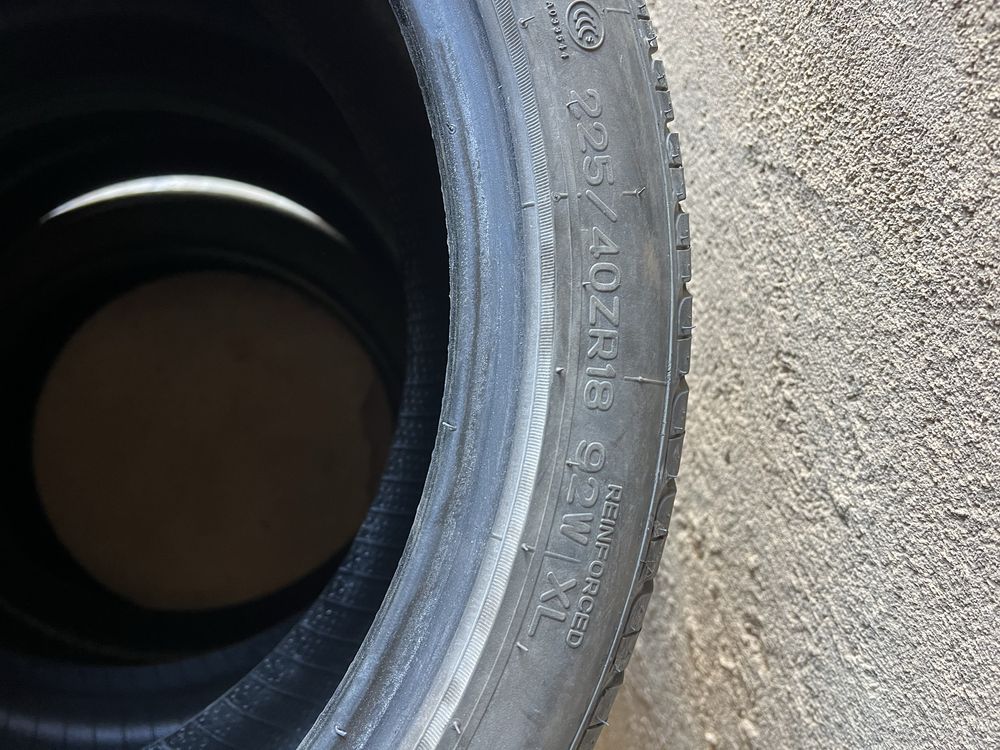 Pneus Nankang 225/40/18