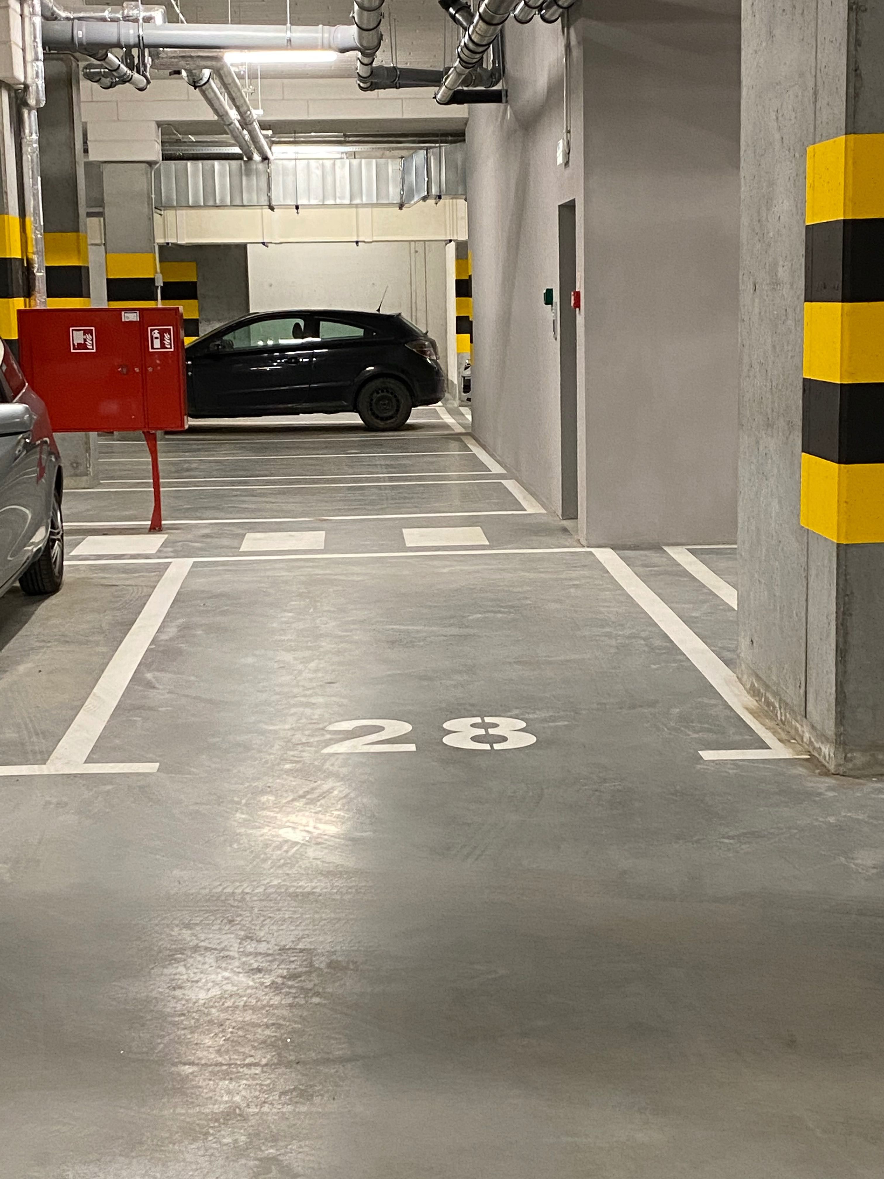Miejsce postojowe w garażu podziemnym, Super dogodne parkowanie