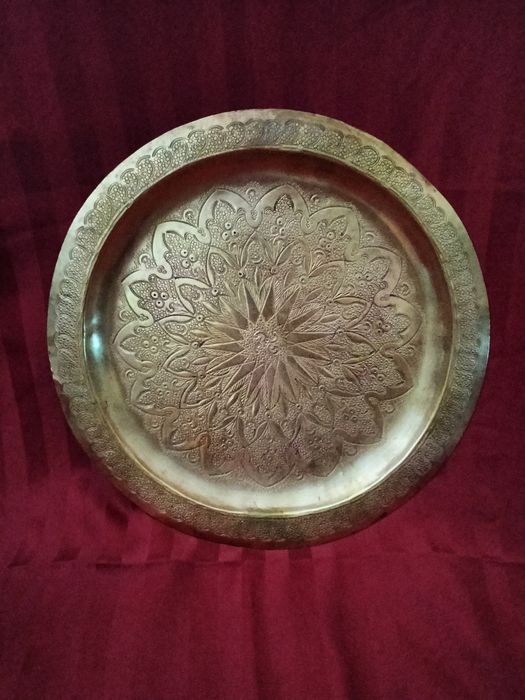 Prato em Latão Antigo