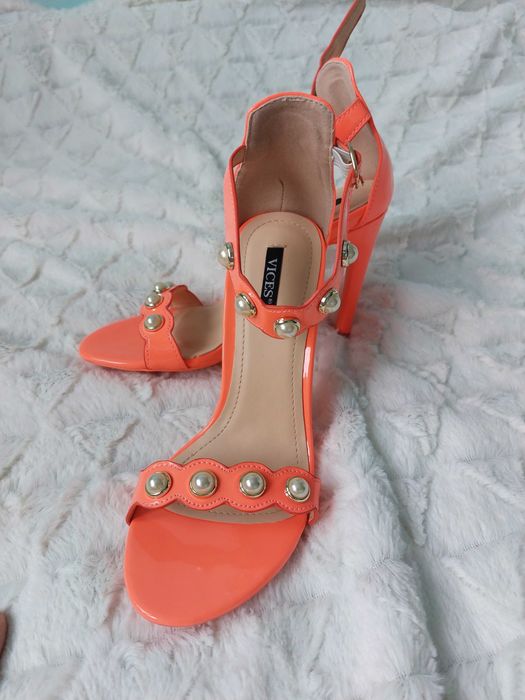 Sandałki na wesele, sandałki na szpilce