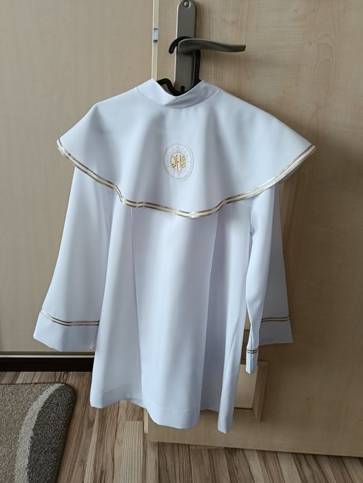 Sprzedam albę komunijną rozm 152 cm
