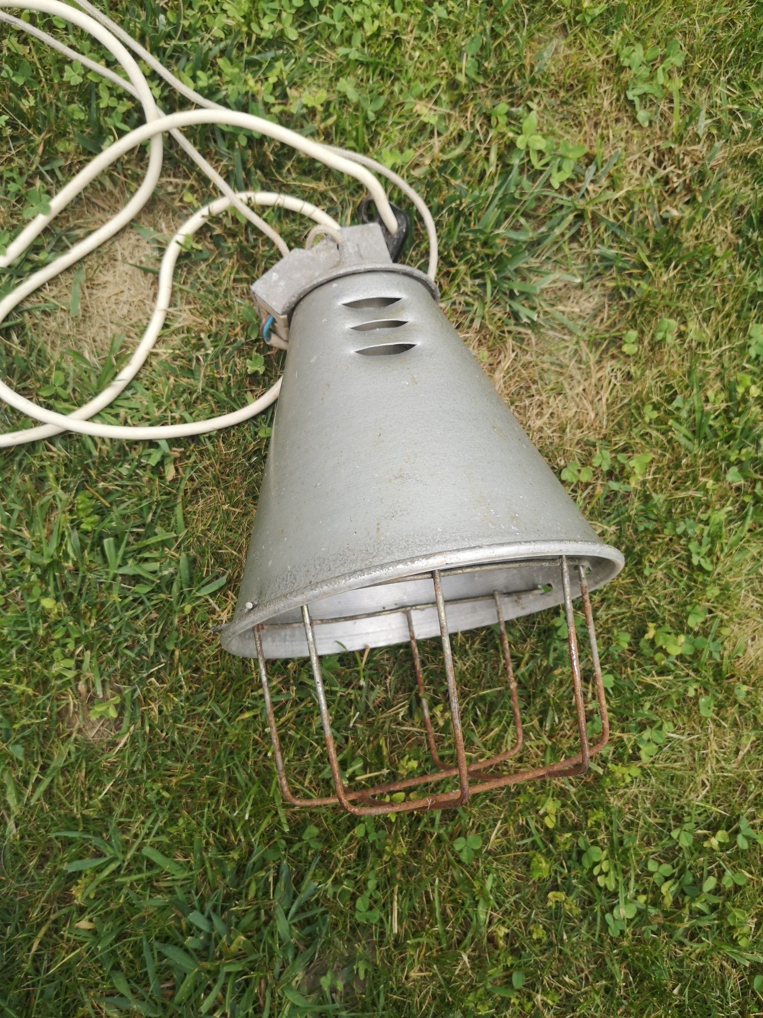 Stara lampa loftowa PRL