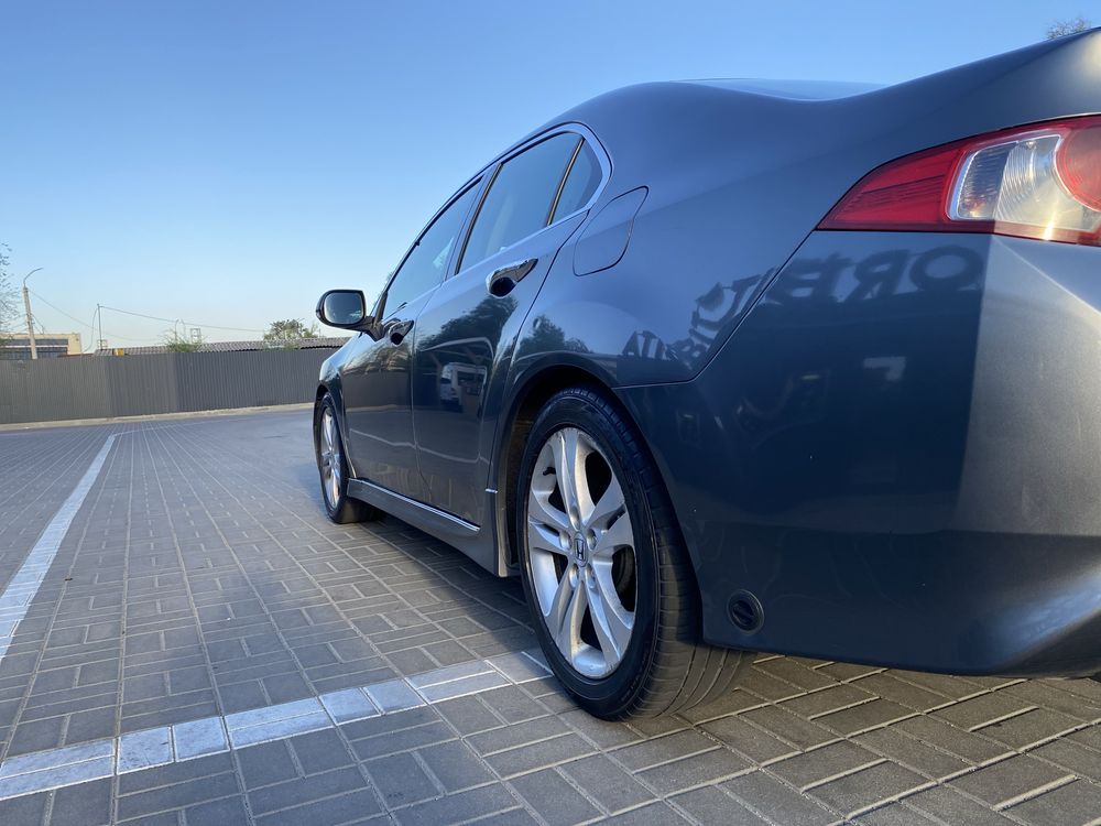 Хонда Аккорд 8  type S