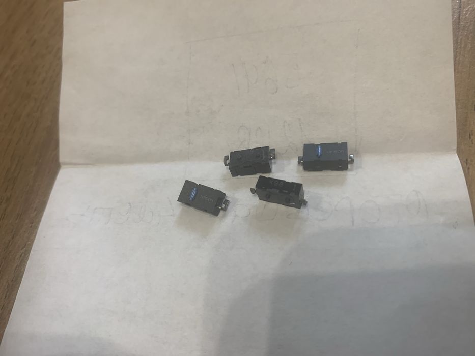 Мікрокнопки Omron — комплект 4 шт