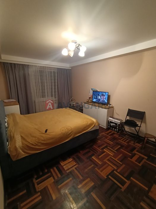 У продажу 2-шка на Космосі ціна подарунок!