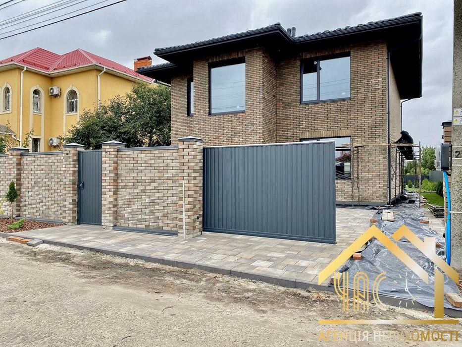 Продається цегляний будинок БЕЗ КОМІСІЇ! Максимальне наповнення + ГАЗ