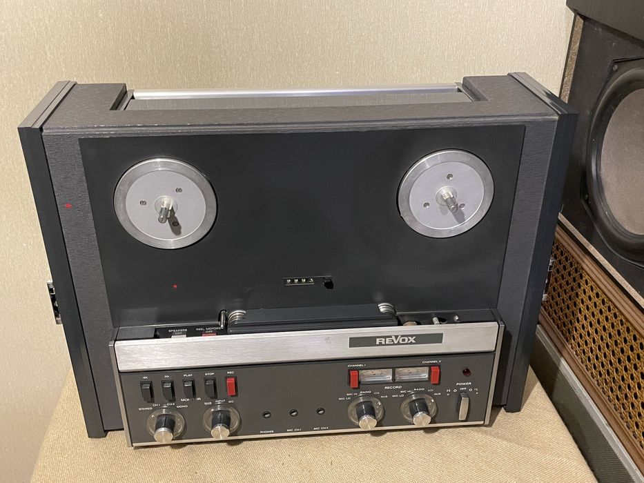 Редкий катушечный магнитофон REVOX A-77 (3 мотора/3 головки)