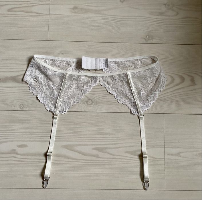 Pas do pończoch, rozmiar M, marki