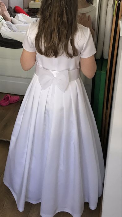 Sukienka komunijne z perełkami na kołnierzyku Bamax