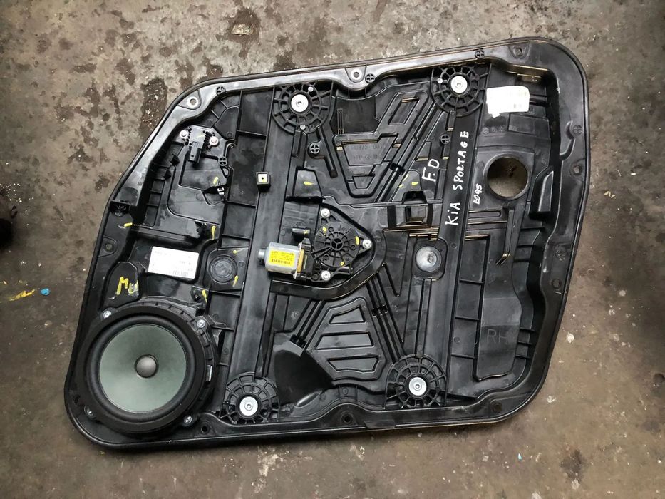 KIA SPORTAGE ELEVADOR FRENTE DIREITO - E095