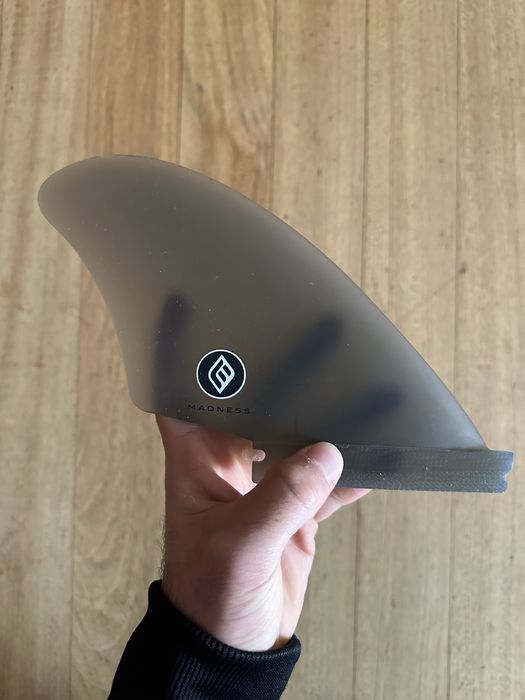 Quilha de surf twin fin Madness cinza