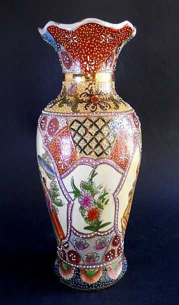 Красивая Китайская ваза для цветов