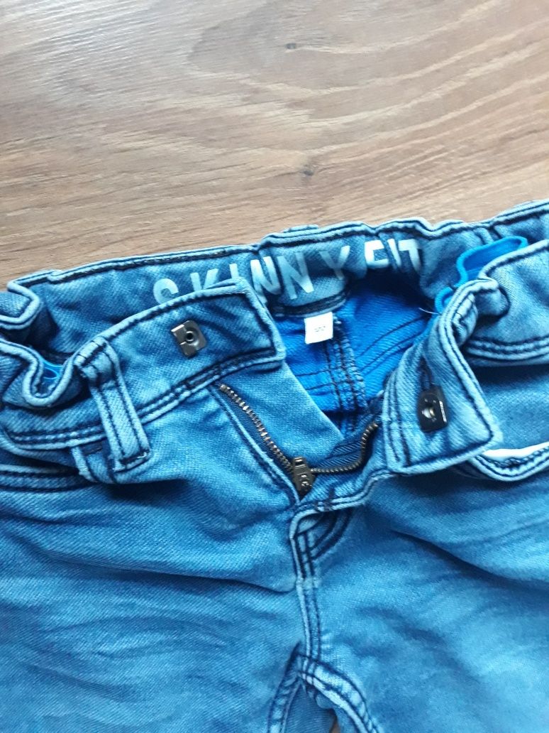 Spodnie jeans rozm.122 chłopięce