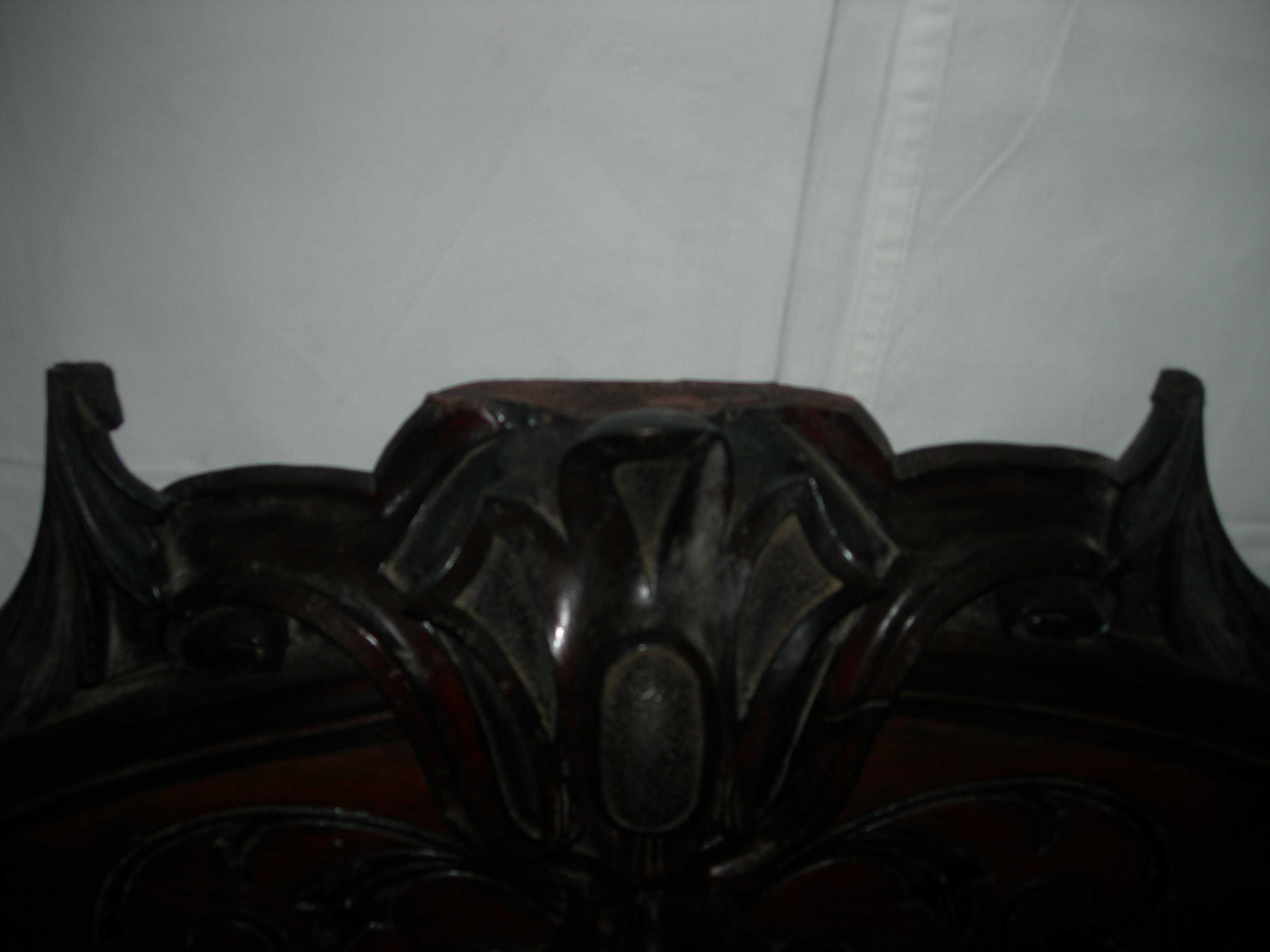 Alçado de móvel antigo
