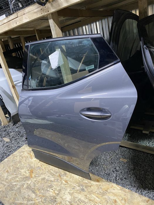 Двері Chevrolet bolt EUV