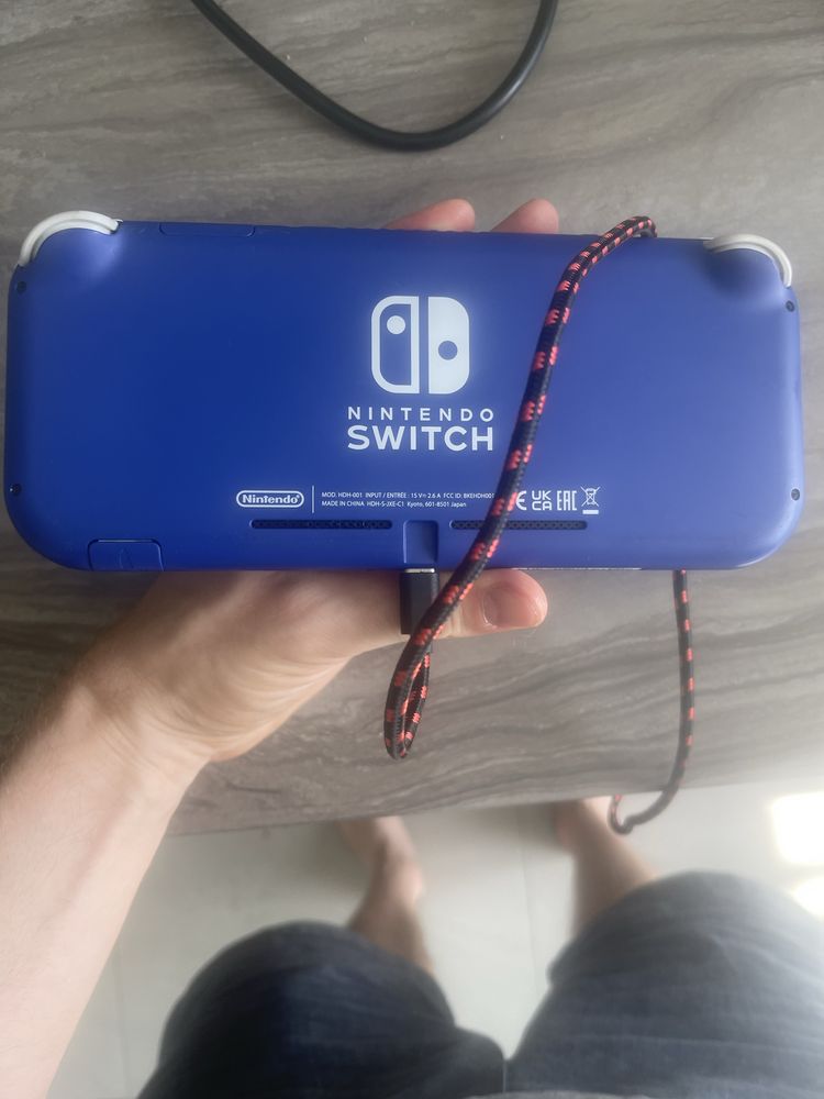 Nintendo switch lite  з іграми